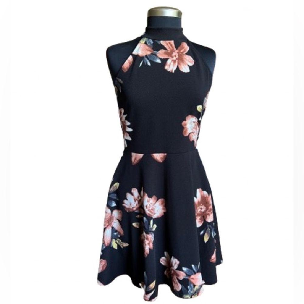Altar’d State Black Floral Mini Dress Size Large
